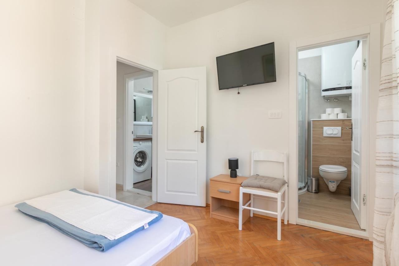 Apartman Ana Boric Podgora Exterior foto